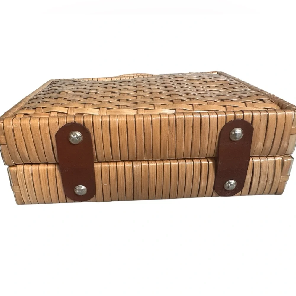 VINTAGE 50's/60's woven wicker box purse w embroidered flowers retro botanical - Picture 5 of 11